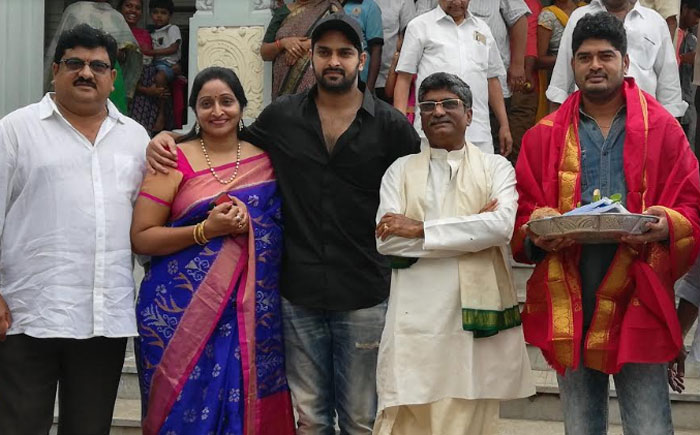 raja kolusu,naga shourya,bhavya creations,opening,naga shourya new movie  నాగ‌శౌర్య‌తో భ‌వ్య క్రియేష‌న్స్ చిత్రం పూజయింది!