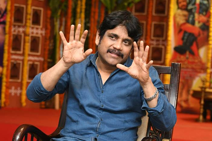 akkineni nagarjuna,naga chaitanya,akhil,director kalyan krishna,raarandoi veduka chuddam movie  ఈ ఏడాదంతా నాగ్‌ బిజీయేనా..? 