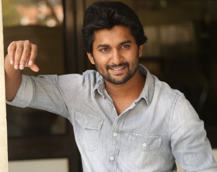 nani,2 million twitter followers,natural star  నాని కుటుంబం ఎంత పెద్దదో తెలుసా? 