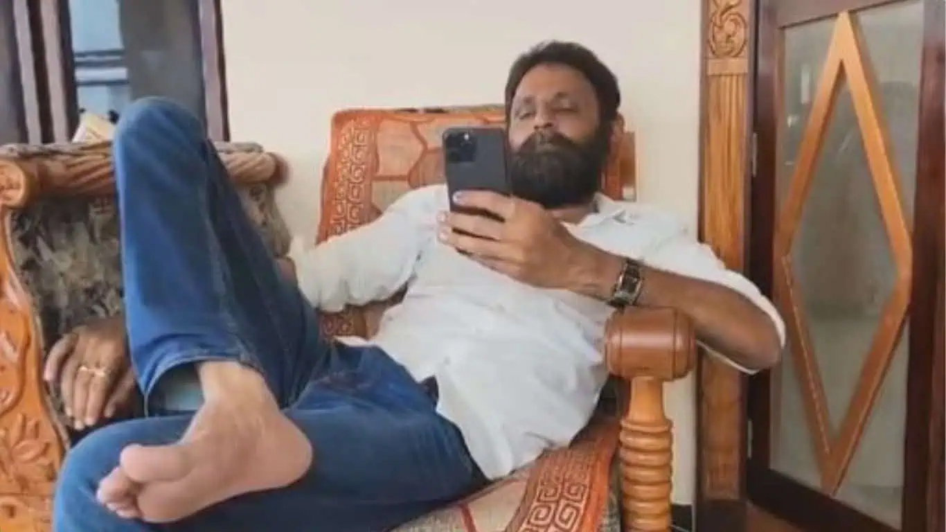 kodali nani  అమెరికాకు కొడాలి నాని 