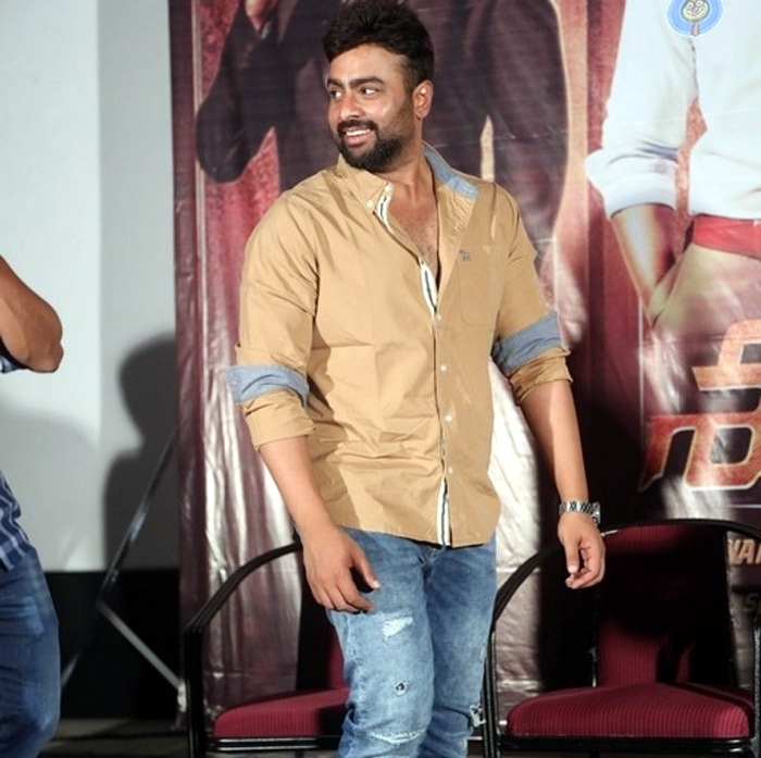 nara rohit,samanthakamani,nara rohit latest look,samanthakamani movie teaser  నారా రోహిత్ మాట నిలబెట్టుకున్నాడు..! 