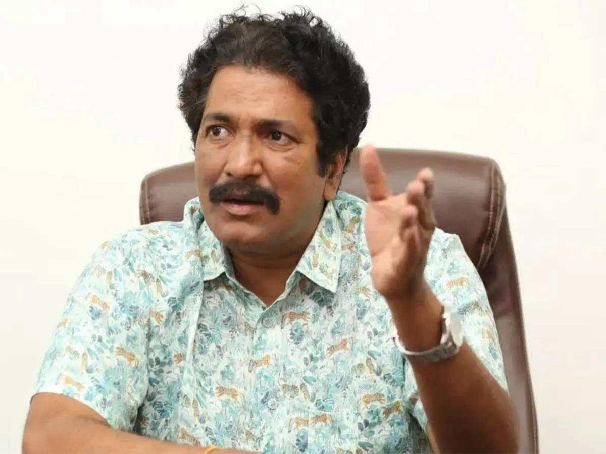 nari nari naduma murari  చిన్న హిట్టు పెద్ద ఆనందం 