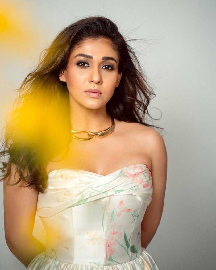 nayanatara  న‌య‌న‌తార‌పై నిర్మాత‌లు ఒత్తిడి తెస్తున్నారా