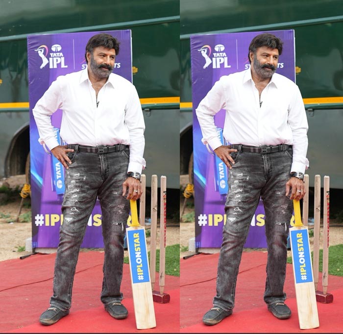 nandamuri balakrishna  కొత్తగా కనబడుతున్న బాలయ్య  