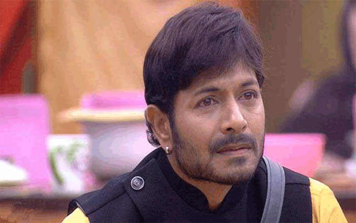 kaushal,bigg boss,mother,daughter,sentiment uses  కౌశల్ ఆడుతుంది నిజంగా గేమేనా..??