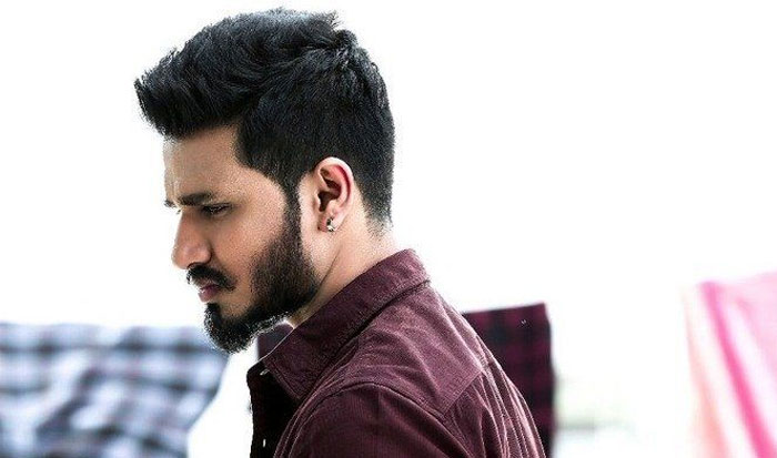 nikhil,mudra,title problem,nikhil siddharth,mudra movie  నిఖిల్‌కు భలే సమస్య వచ్చిపడింది! 