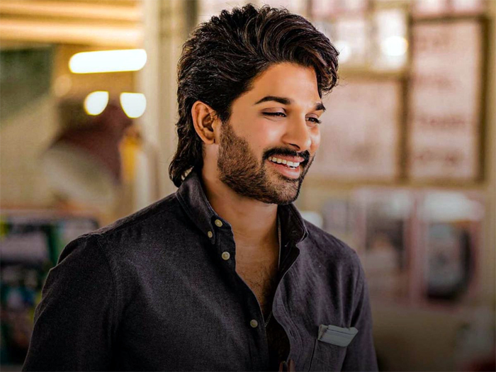 stylish star allu arjun,bunny,surender reddy,racegurram  ఆ డైరెక్టర్‌కు బన్నీ ఛాన్స్ ఇస్తాడా.. షాకిస్తాడా!?