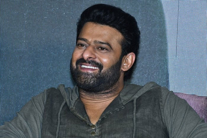 young rebal star prabhas,prabhas new movie,john,tittle change  ప్రభాస్ తాజా నిర్ణయం సరైనదేనా!?