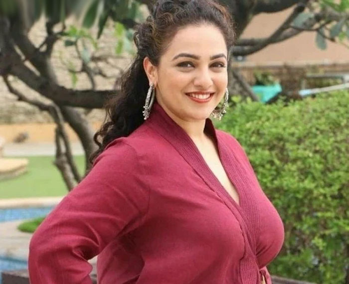 nithya menon,director,megaphone,heroine nithya menon,actress  నిత్యామీనన్‌కు ఈ కోరిక ఎలా పుట్టిందో?