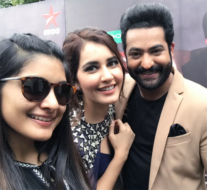 jai lava kusa,star status,raashi khanna,nivetha thomas,jai lava kusa success  ఒక్క చిత్రంతో ఇద్దరి కెరీర్లకు స్టార్ స్టేటస్..!