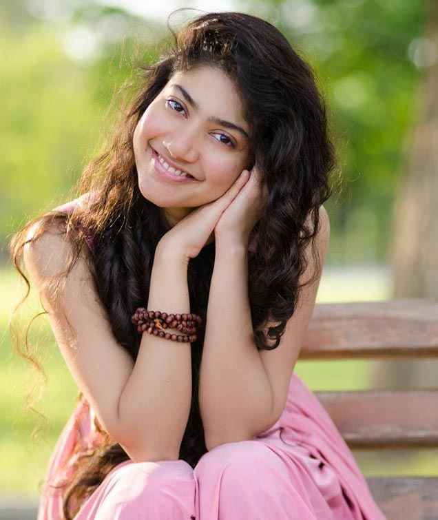 sai pallavi,malayala beauty,sai pallavi photos,sai pallavi dance,sai pallavi gym  నో జిమ్ ఓన్లీ డాన్స్