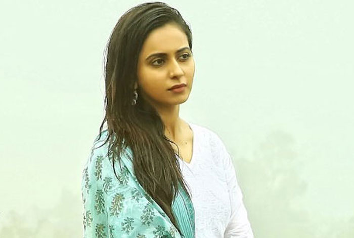 rakul preet singh,naga chaitanya,bellamkonda srinivas,movies,reject,tollywood  2 సినిమాల్లోనూ రకుల్‌ని తప్పించారు