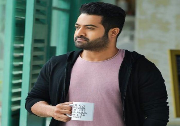 jr ntr,aravinda sametha,two shades,two names  ఈ వార్తతో ఎన్టీఆర్ ఫ్యాన్స్ కి పండగే..!!