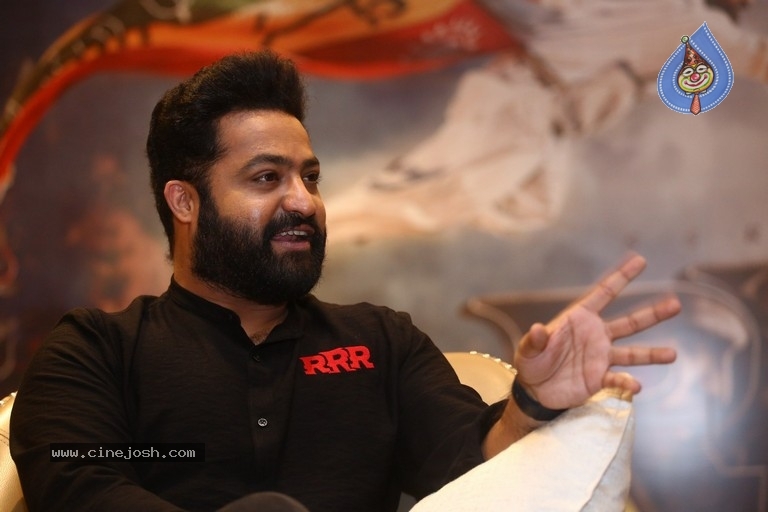 ntr,tarak,rrr movie,rrr press meet,rajamouli,ram charan,prabhas,mahesh,chiranjeevi,balakrishna  NTR మల్టీస్టారర్ డ్రీమ్స్