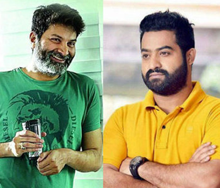 trivikram srinivas,ntr,movie,title  త్రివిక్రమ్‌-ఎన్టీఆర్‌లు విభిన్నంగా వెళ్తున్నారు! 