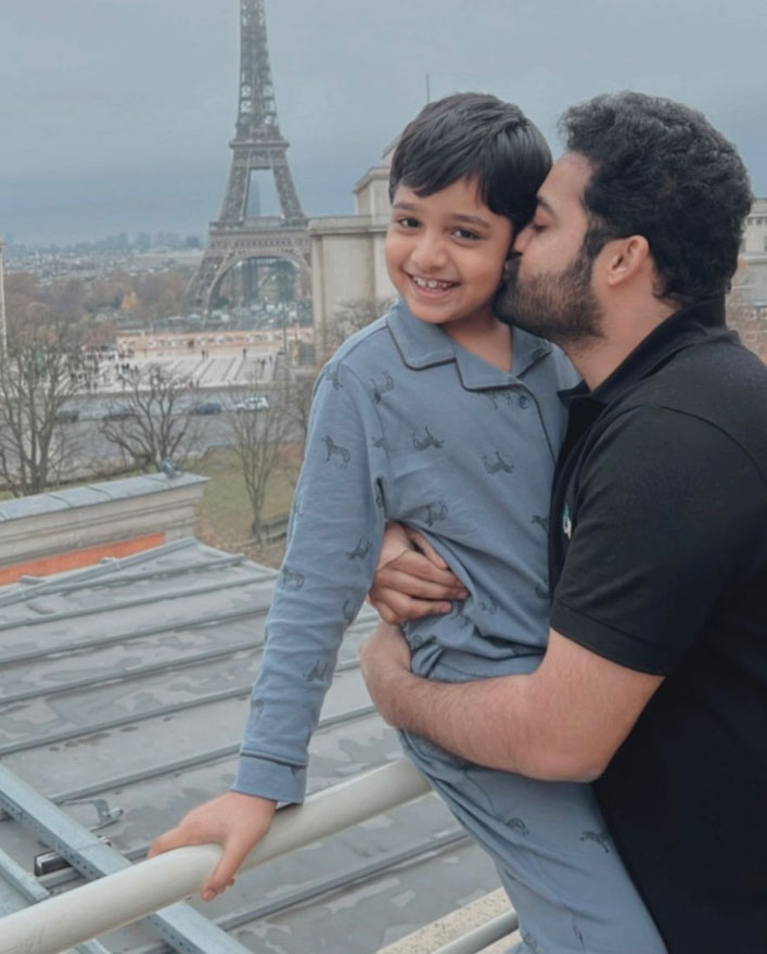 ntr,abhay ram,rrr pan india film,ntr wife lakshmi pranathi,bhargav ram  పిక్ టాక్: కొడుకుతో ఎన్టీఆర్