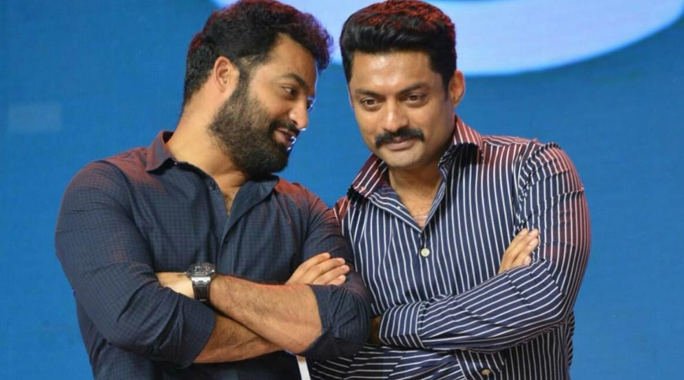 ntr,kalyan ram  ఎన్టీఆర్ ఏం చెబుతాడో 