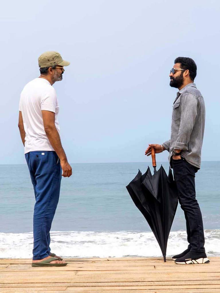 ntr  NTRNeel షూటింగ్ కి చిన్న బ్రేక్ 