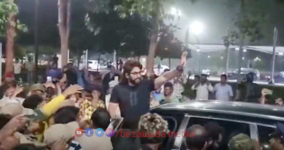 allu arjun,pushpa 2  అల్లు అర్జున్ తో ఒక్క సెల్ఫీ ప్లీజ్ 