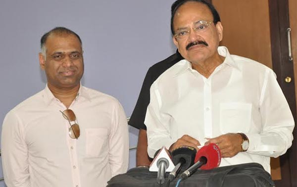 oopiri,pvp,nagarjuna,venkayya naidu,vamsi paidipalli  'ఊపిరి' చిత్రానికి కేంద్రమంత్రి ప్రసంశలు!