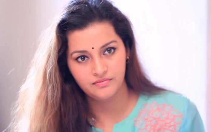 Pawan Kalyans ex-wife Renu Desai reveals he insisted on divorce ...