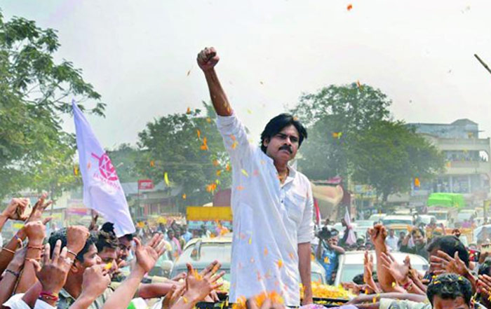 pawan kalyan,swarajya yatra,bus tour,andhra pradesh  పవన్‌ ది 'స్వరాజ్యయాత్ర'? 