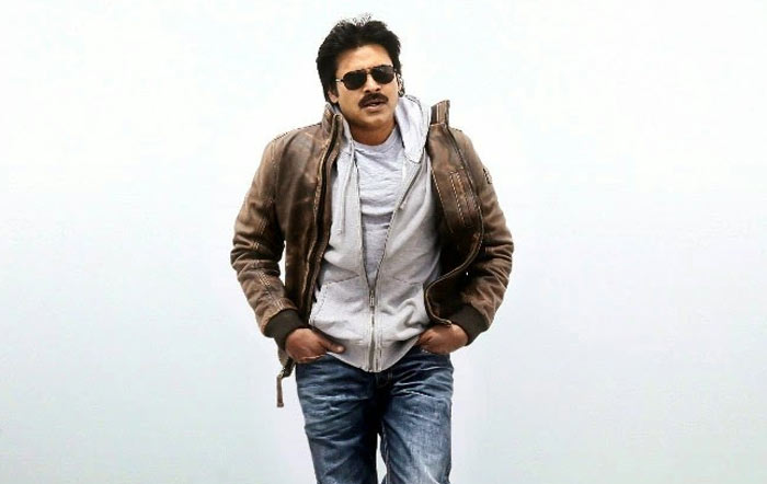 pawan kalyan,nandyal polls,tdp,foreign tour,trivikram srinivas  పవన్ సపోర్ట్ చేయట్లా..ఫారిన్ బోతుండు!