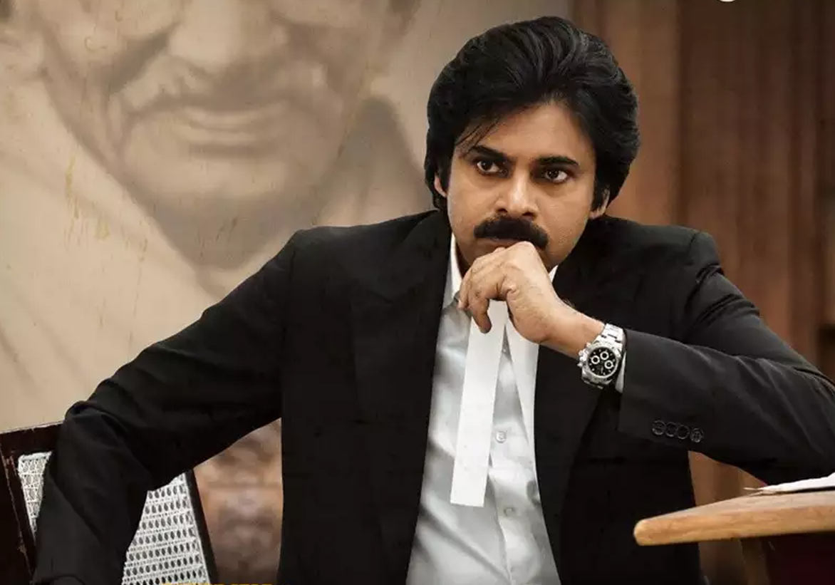 pawan kalyan,vakeel saab movie,dil raju,shocking remuneration,vakeel saab pawan kalyan,pawan vakeel saab,vakeel saab review  పవన్ పవర్: నిమిషానికి కోటి