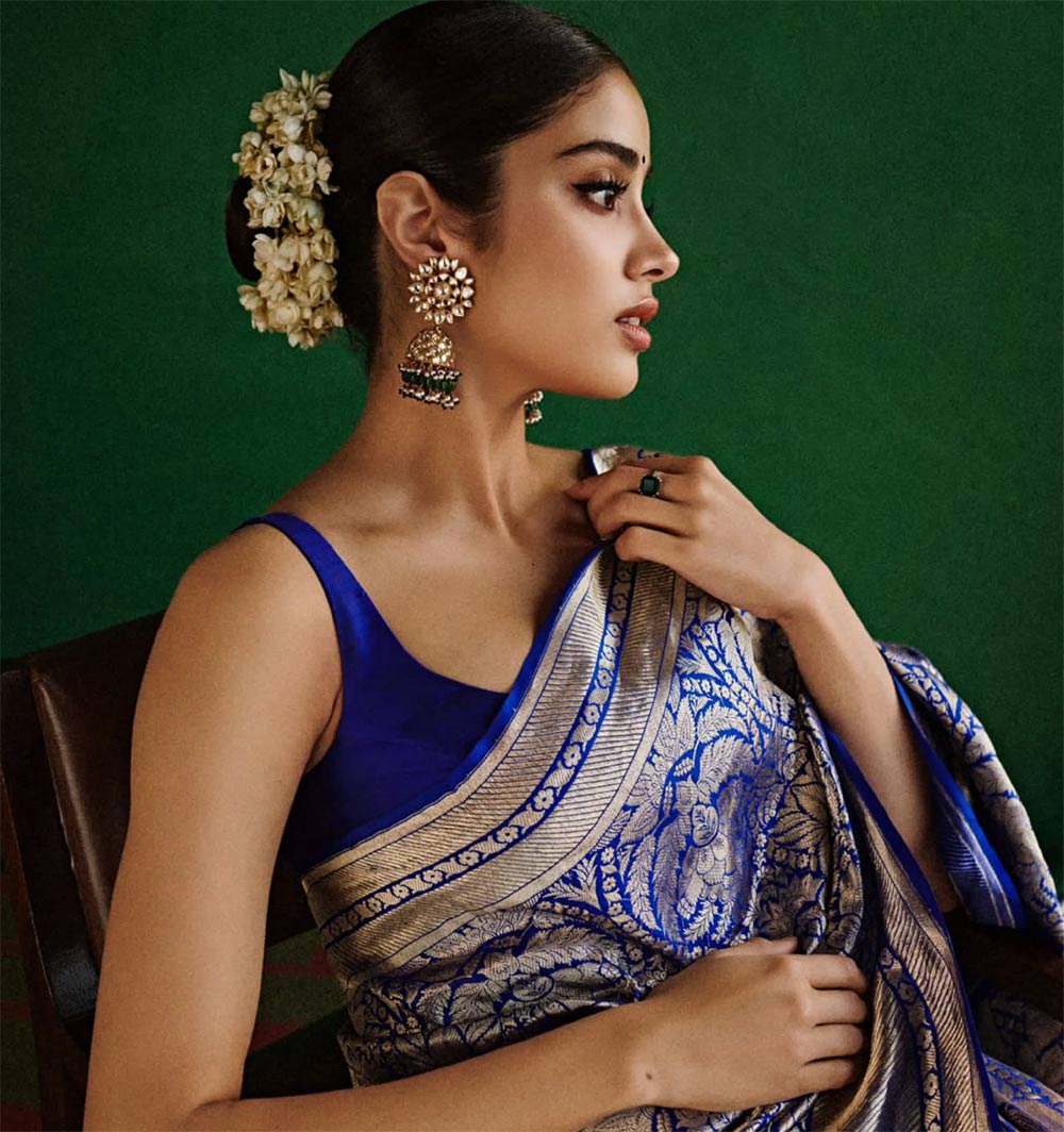 janhvi kapoor  పెద్ది కోసం జాన్వీకి కళ్ళు చెదిరే పారితోషికం