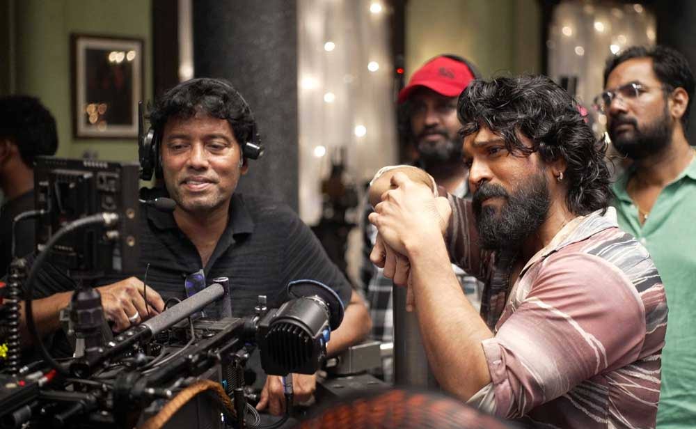 peddi  పెద్ది ఓటీటీ డీల్ కి గండి 