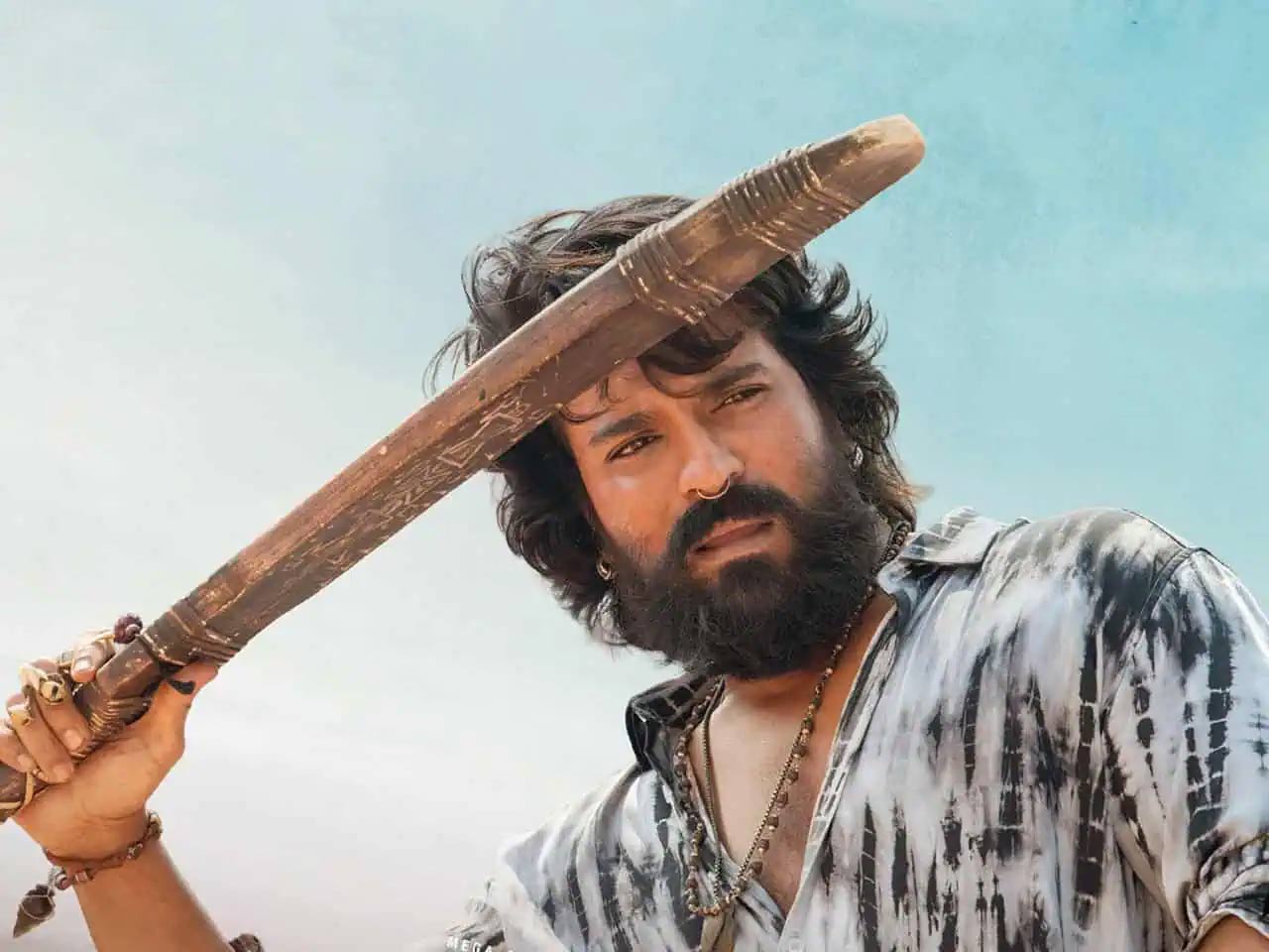 peddi  కన్ఫ్యూజన్ లో పెట్టడం కరెక్ట్ కాదు పెద్ది 