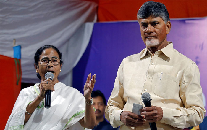 chandrababu naidu,mamatha benerjee,fires,modi  ప్రచార గీతాలు, చిత్రాల మధ్య కూడా పోటీ! 