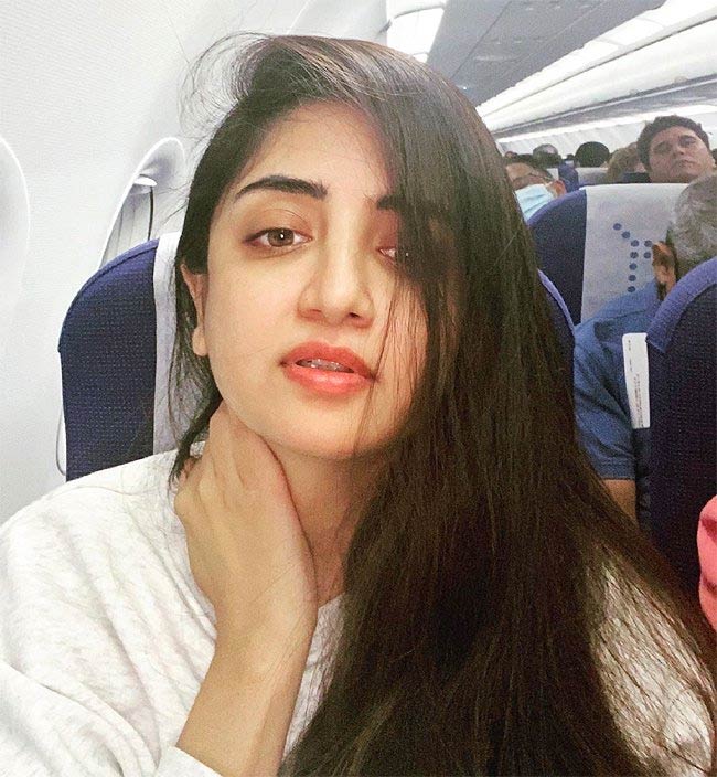 poonam kaur,kerala  నటి పూనమ్ కౌర్ కి అనారోగ్యం 