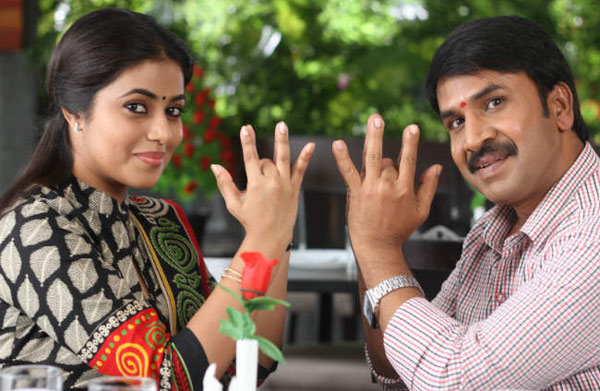 poorna,srinivasa reddy,aravind swamy,jayammu nischayammuraa movie  హీరోయిన్‌ కోరిక నెరవేర్చిన కమెడియన్‌..! 