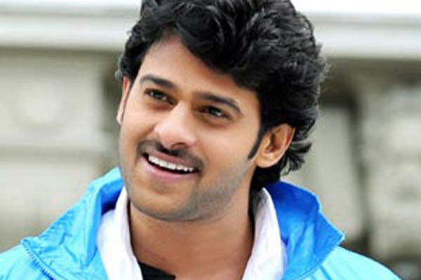 prabhas,bollywood,action jackson movie,bahubali,rajamouli  బాలీవుడ్‌ బాటలో ప్రభాస్‌!