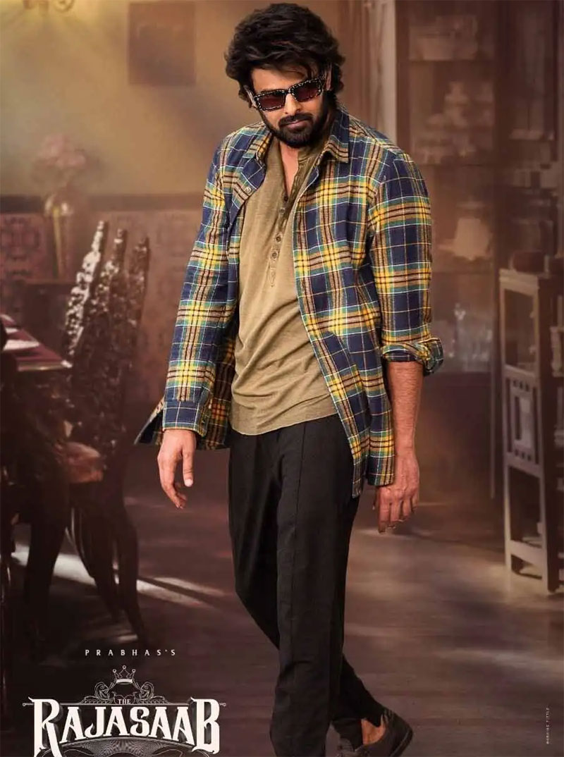raja saab  ప్రభాస్ ఫ్యాన్స్ ఊపిరి పీల్చుకొండి 