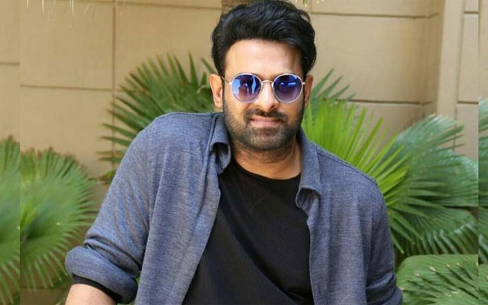 prabhas,fans,serious,movie banners,young rebel star  ప్రభాస్ ఫ్యాన్స్ తట్టుకోలేకపోతున్నారు