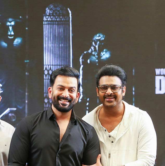 prabhas  ఫైర్ పుట్టిస్తున్న ప్రభాస్ న్యూ లుక్