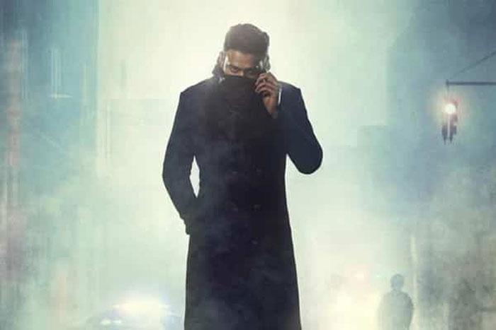 saaho,hindi rights,prabhas record  ప్రభాస్ క్రేజ్ అలా వుంది మరి..!