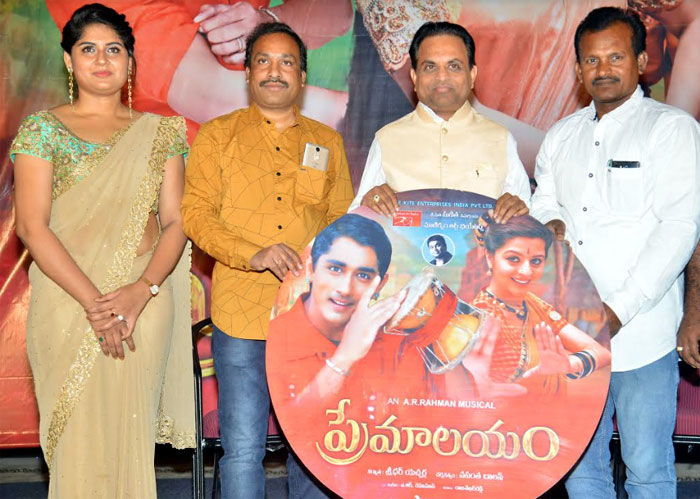 siddharth,premalayama,anaika soti,vedhika,premalayam songs released  సిద్ధార్థ చిత్రం తెలుగులోకి అనువాదం