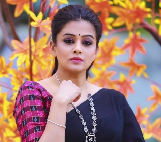 priyamani,social media,negative comments,celebrities  సోషల్ మీడియాపై ప్రియమణి కామెంట్స్ 