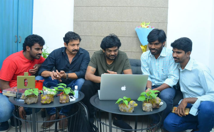 puri jagannadh,appudu ippudu,movie,teaser,released  పూరి వదిలిన ‘అప్పుడు-ఇప్పుడు’ మూవీ టీజర్