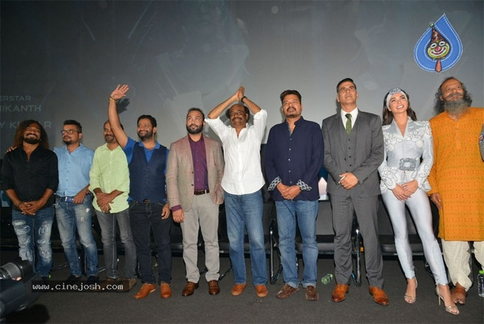 rajinikanth,shankar,question,answers,2.0 movie,trailer,launch  రాజమౌళి ప్రశ్న- శంకర్ సమాధానం