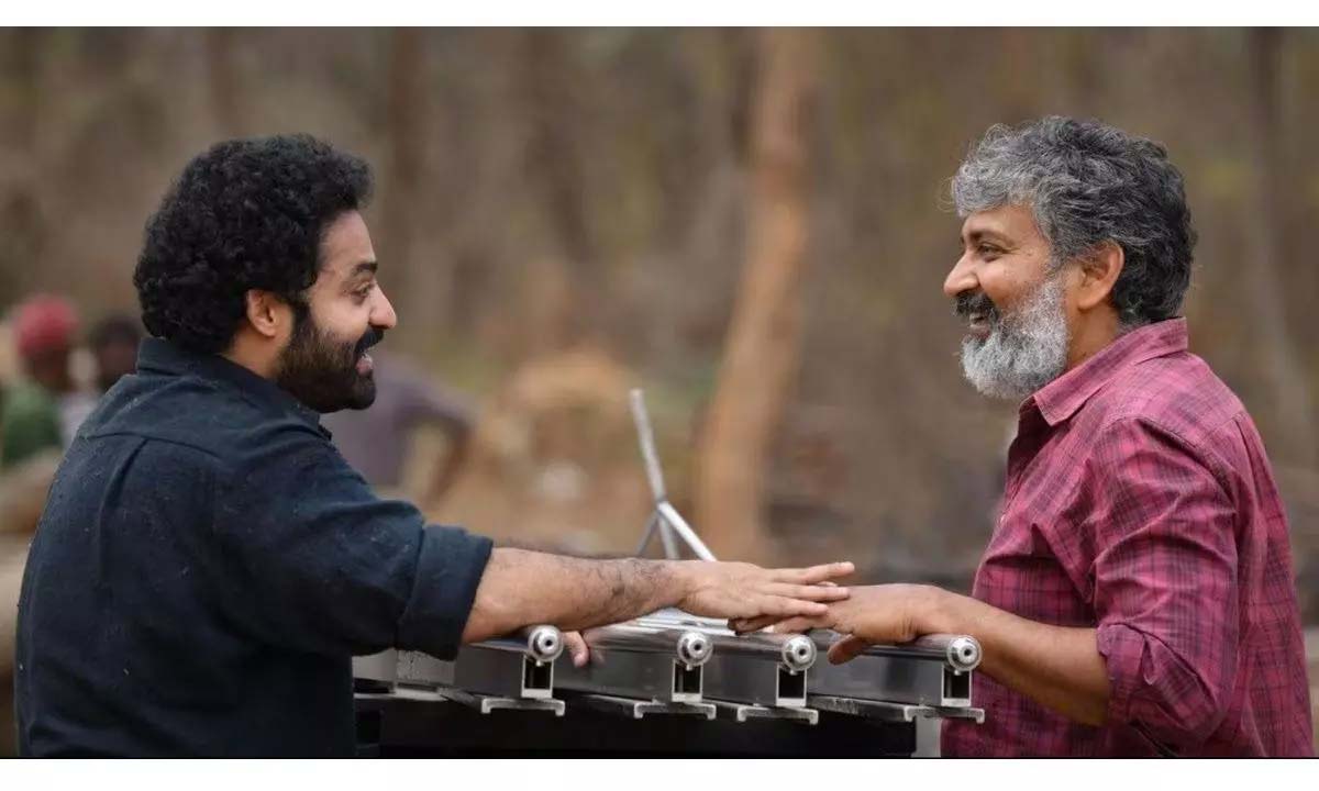 rajamouli  ఎన్టీఆర్ ని తెగ పొగిడిన రాజమౌళి 