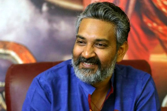 director rajamouli,baahubali 2,prabhas,tollywood,bollywood,kollywood  జక్కన్నకు సాహో అంటున్నారు..! 