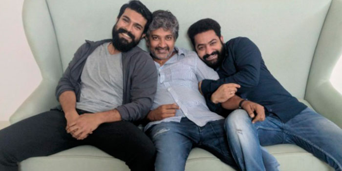 rrr,ss rajamouli,jr ntr,ram charan  అన్ని 'R' లే ఉండేలా చూస్తున్నారా?