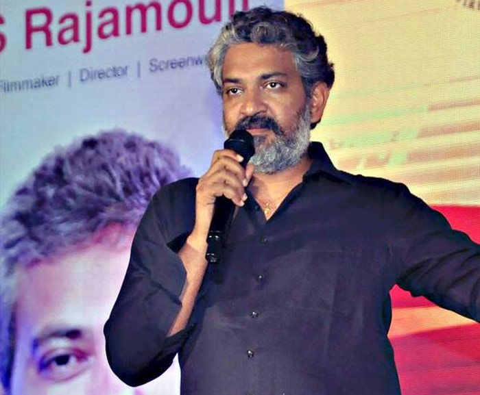 ss rajamouli,manipal university,karnataka,selfie,success  రాజమౌళి రెండు రకాలుగా సక్సెస్..!