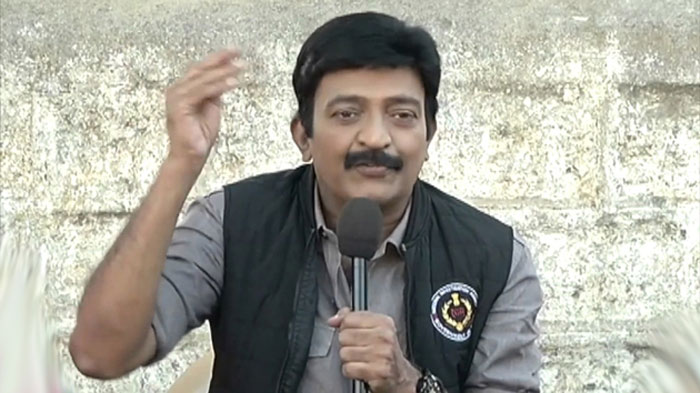 rajasekhar,disabled persons,psv garudavega  రాజశేఖర్‌ ఎమోషనల్‌ స్పీచ్‌! 