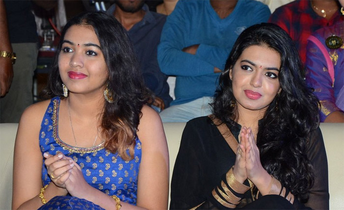 rajasekhar,sivatmika,daughters,film industry,jeevitha  ఇంకో కూతురిని కూడా దించుతున్నారు