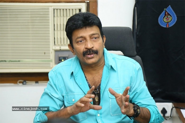 chiranjeevi,rajasekhar,shivani,medical seat  చిరు గురించి రాజశేఖర్ చెప్పిన నిజాలు!